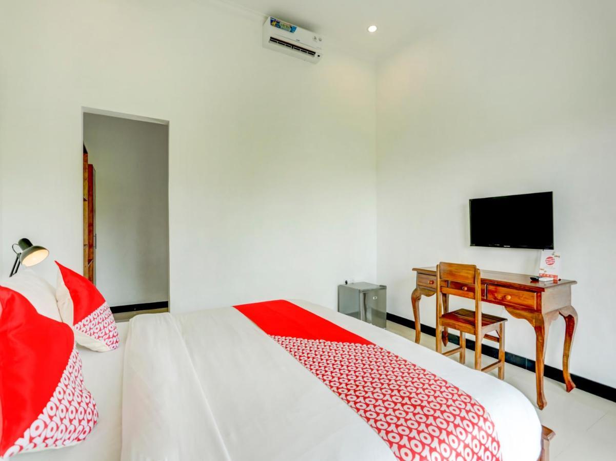 Oyo 90116 Carik Bali Guest House Canggu Exterior foto